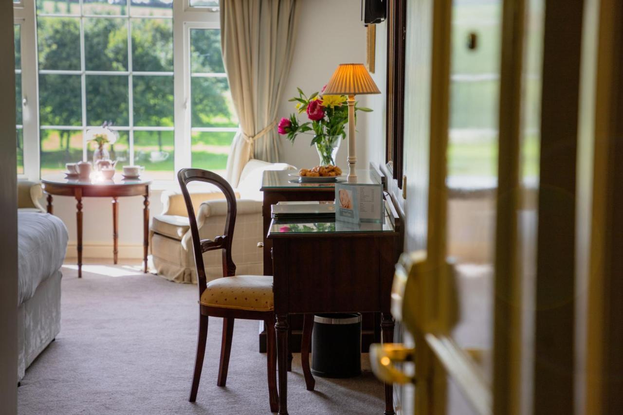 Nuremore Hotel & Country Club キャリックマクロス エクステリア 写真